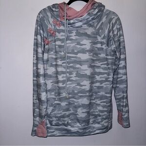 Rogue Society women’s size large Hoodie gray white camo pink bows and details